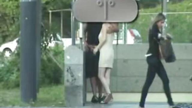 Mocskos barna tini, nagy seggű, anális támadást testver porno kapott párás BJ után