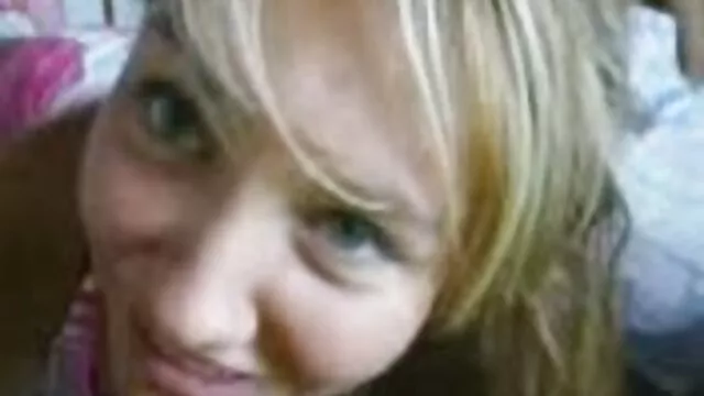 A szemtelen feleség, Casey Calvert feladja a fejét, és felszarvazott férje előtt szar igazi testvér szex